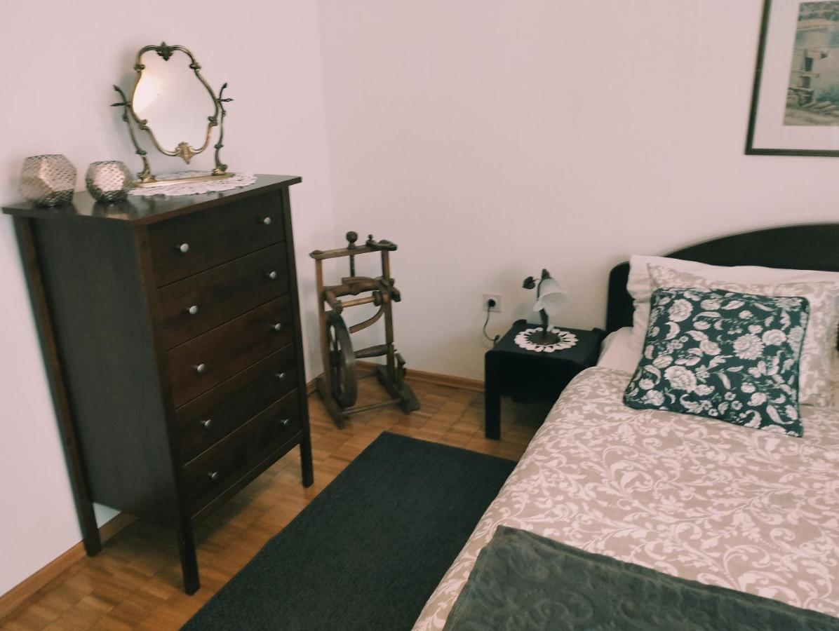 Apartmani Gruzdovo Delnice Eksteriør billede